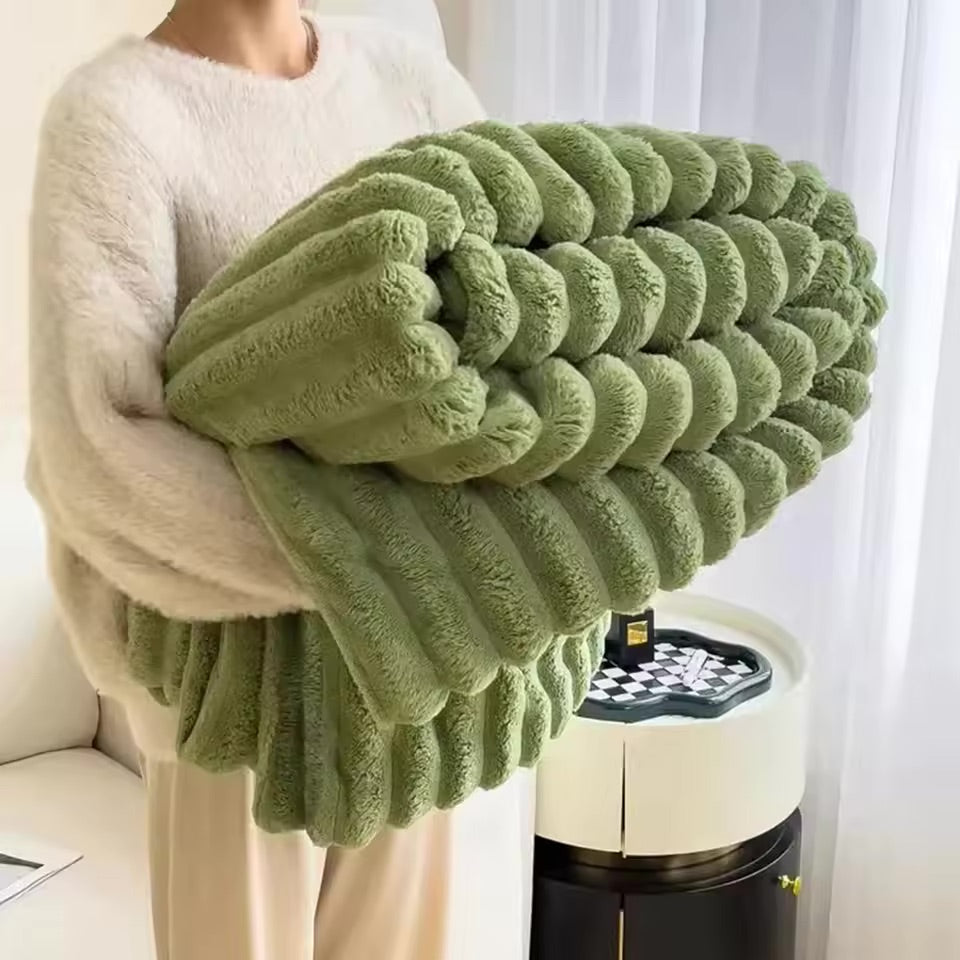 Couverture en Flanelle Douce pour Canapé et Lit - Confort et Élégance