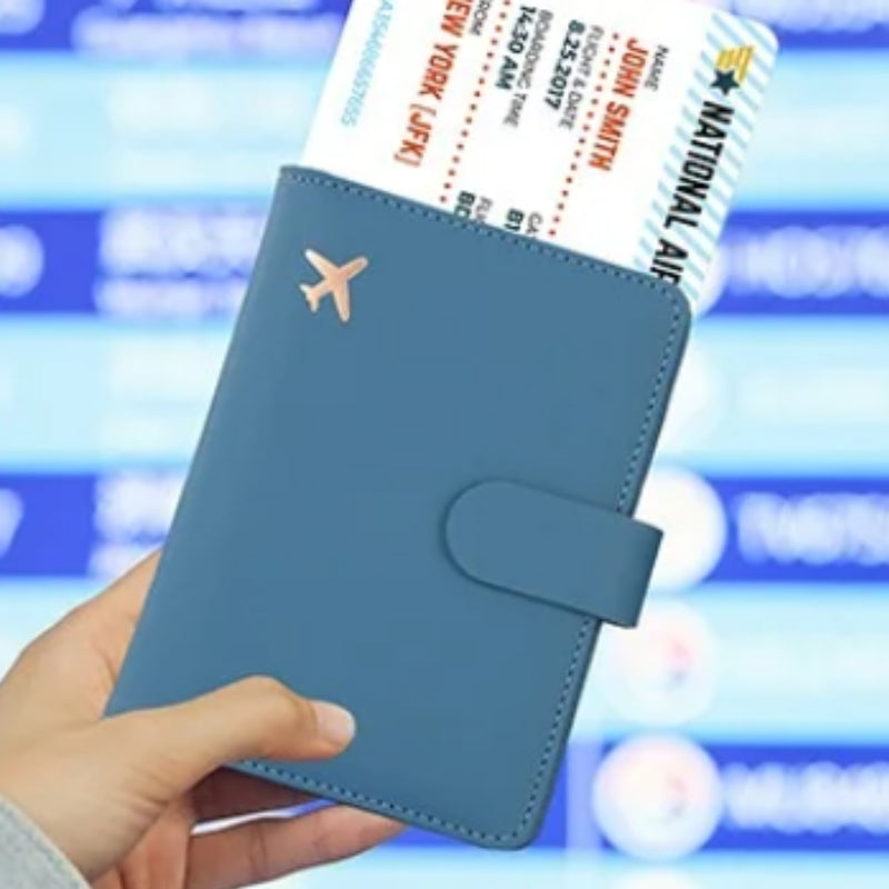 TravelGuard – Passport Holder and Travel Wallet
