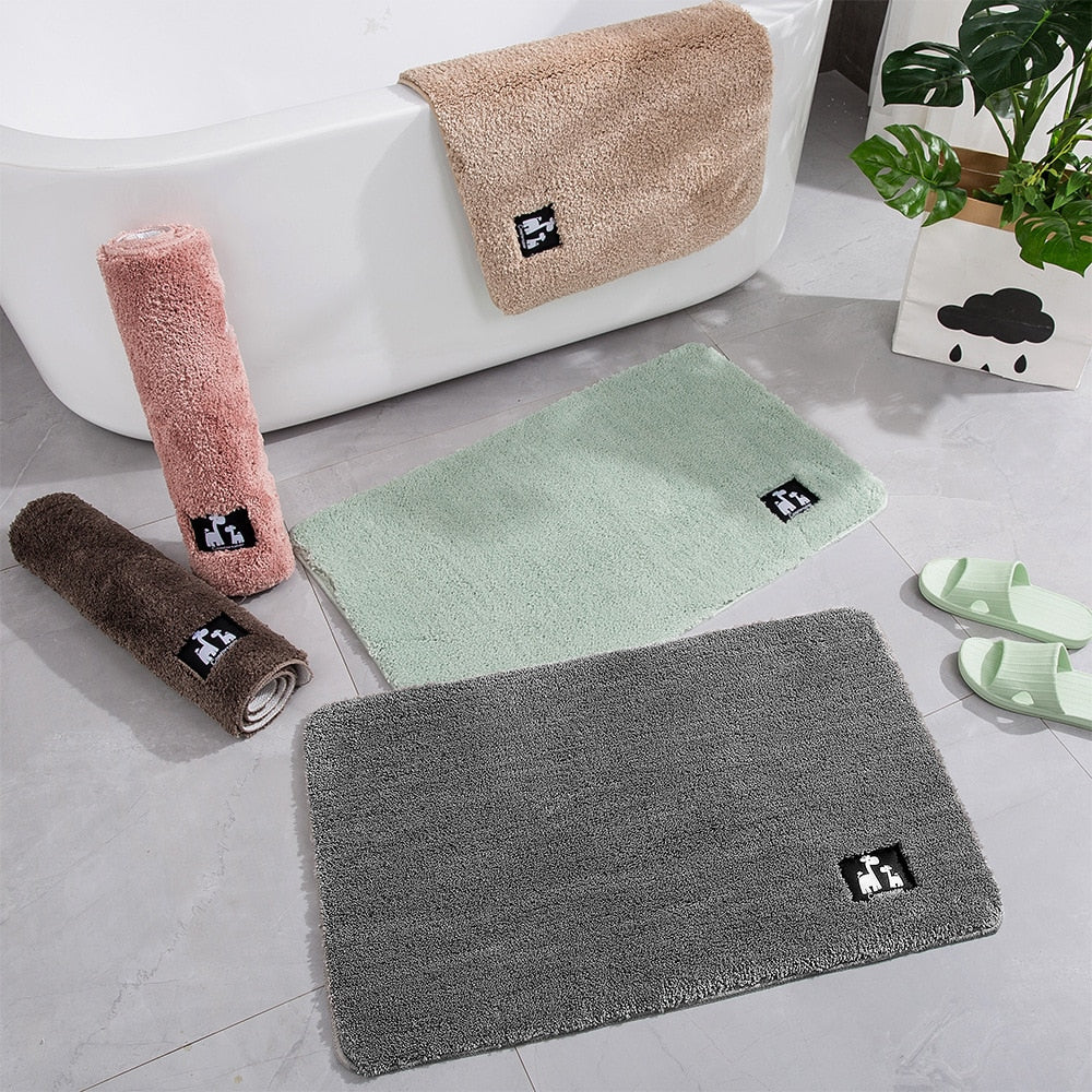 Terra – Soft and Non-Slip Giraffe Bath Mat