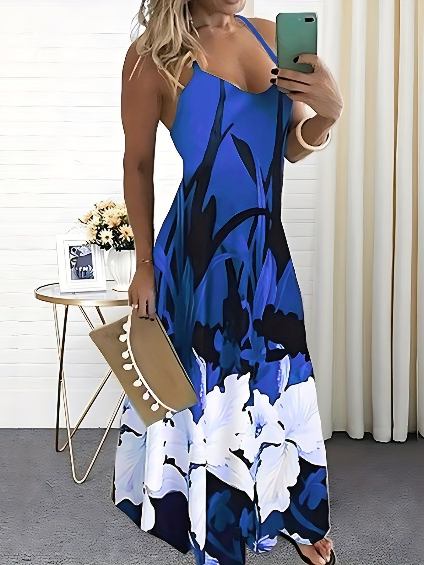 Robe à Bretelles Spaghetti Imprimée Fleurs pour Femmes - À Porter Toute l'Année - Aurelles