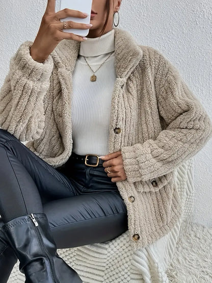 Cardigan en tricot doux et douillet avec une coupe décontractée pour femmes - Aurelles