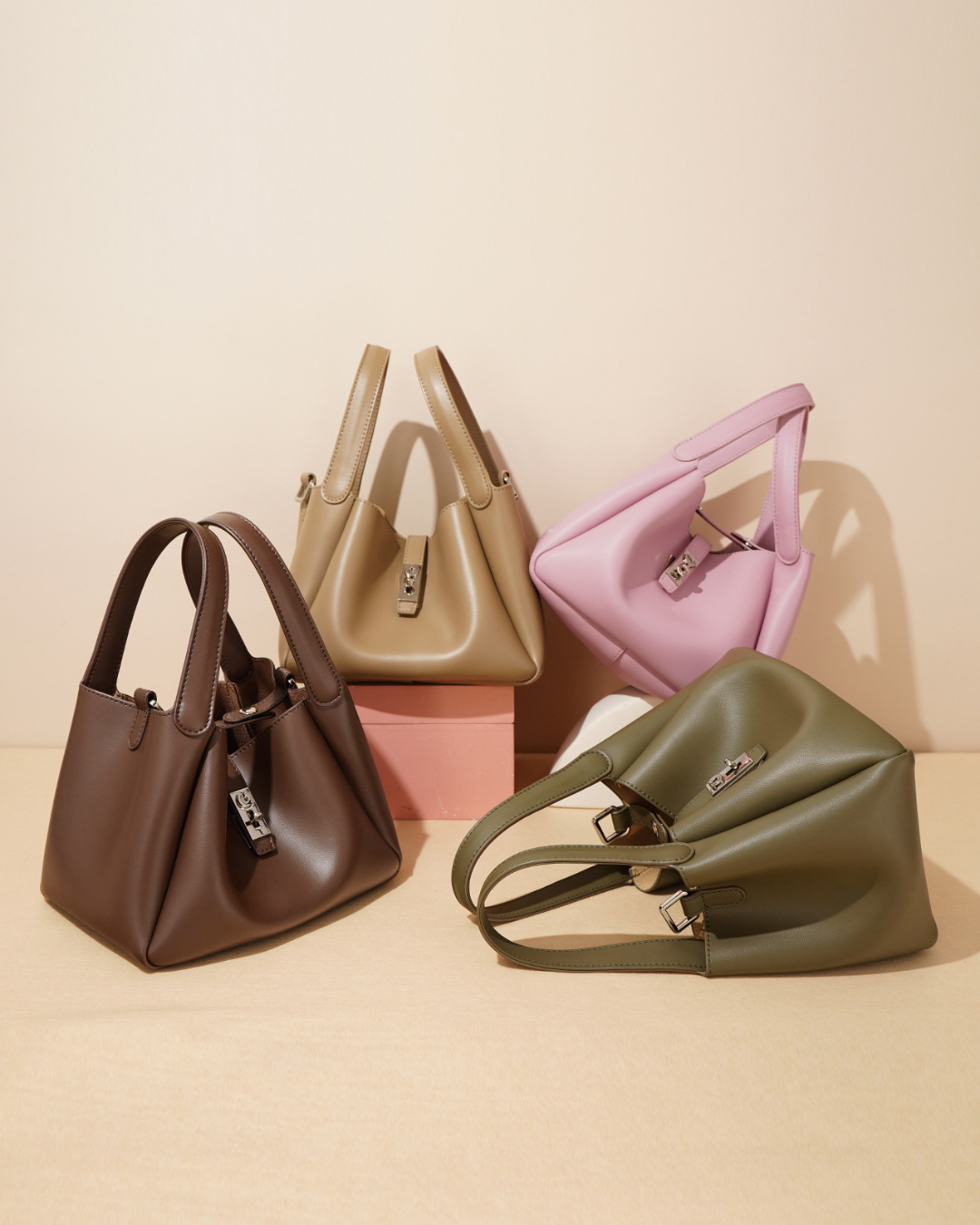 Sac Lotus en Cuir de Veau pour Femmes