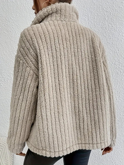 Cardigan en tricot doux et douillet avec une coupe décontractée pour femmes - Aurelles