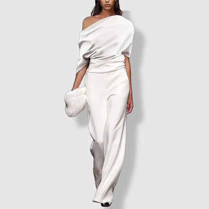 Combinaison Femme Décolletée - Corsage Drapé - Taille Cintrée - Pantalon Évasé Élégant - Aurelles