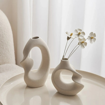 Velora – Set of Sculptural Ceramic Vases
