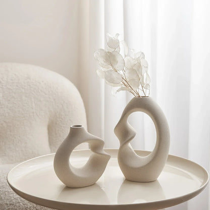 Velora – Set of Sculptural Ceramic Vases