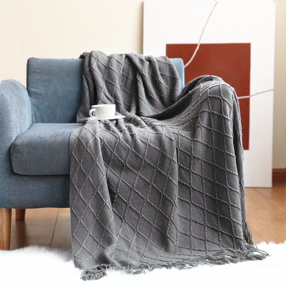 Velora – Soft and Elegant Handwoven Throw