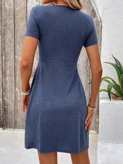 Robe A-Line Élégante avec Devant Torsadé et Décolleté en V pour Femmes - Aurelles