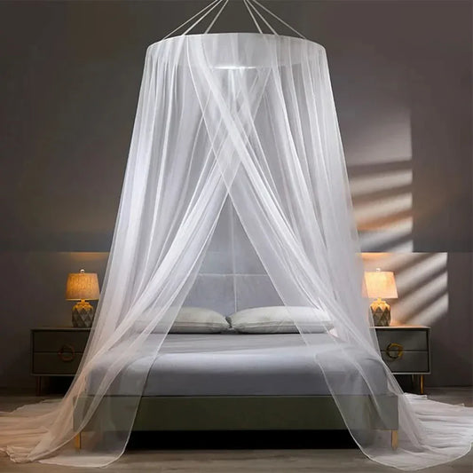 Lunavera – Natural and Protective Foldable Mosquito Net for Bed and Camping