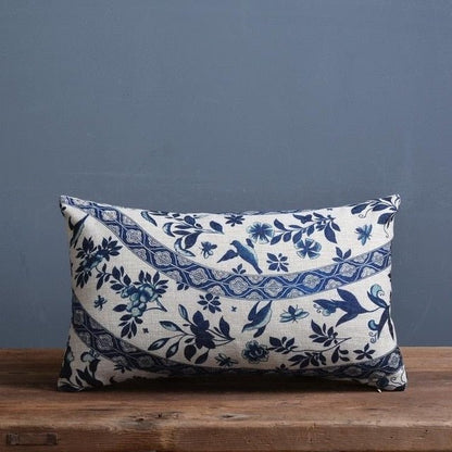 Velora – Housse de Coussin en Lin-Coton à Motif Porcelaine Bleue