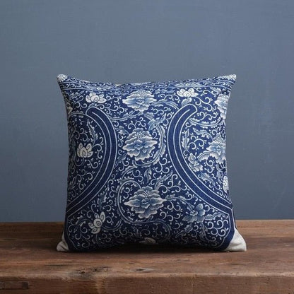 Velora – Housse de Coussin en Lin-Coton à Motif Porcelaine Bleue