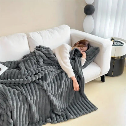 Velora – Luxurious and Comfortable Soft Striped Throw