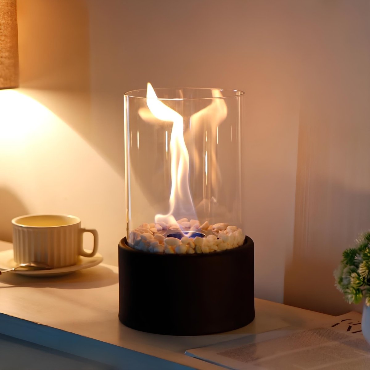 Orion – Lampe à Huile en Métal et Verre Élégante