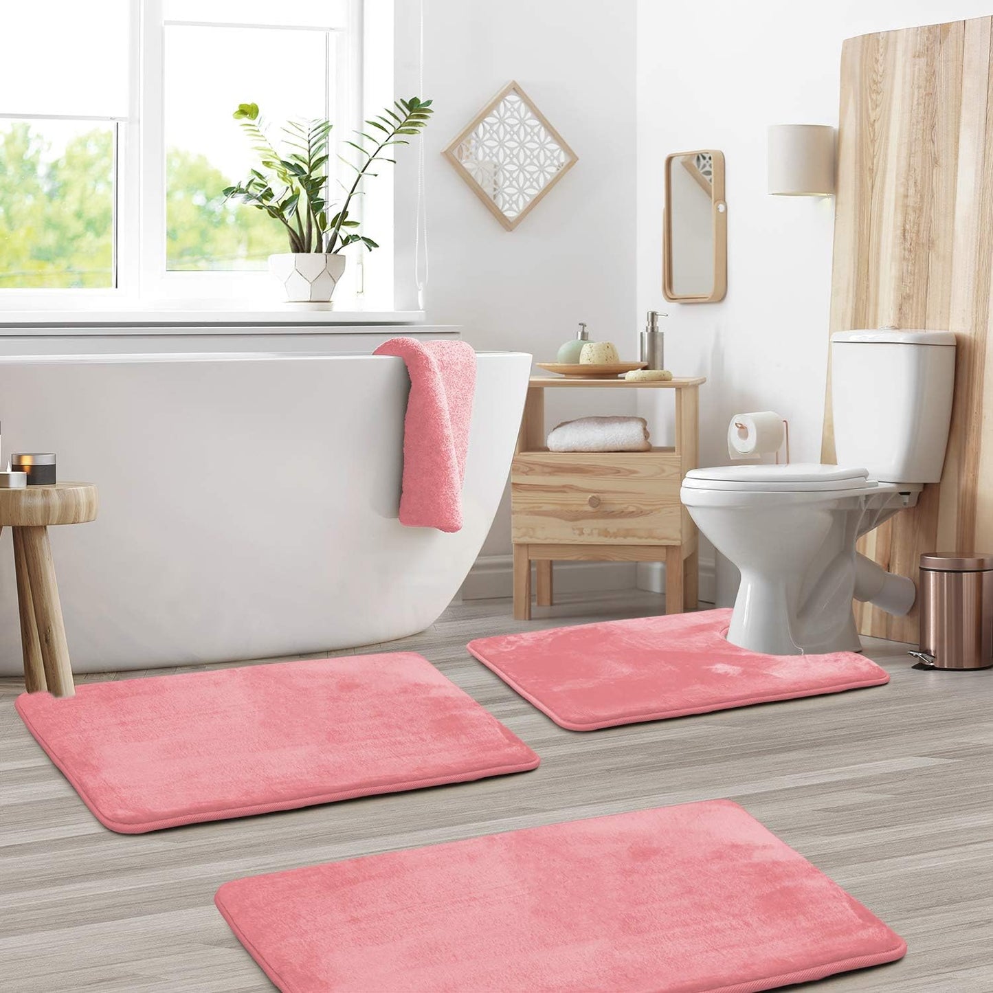 Velora – Tapis de Bain en Velours et Mousse à Mémoire Luxueux et Absorbant – Lot de 3 Pièces