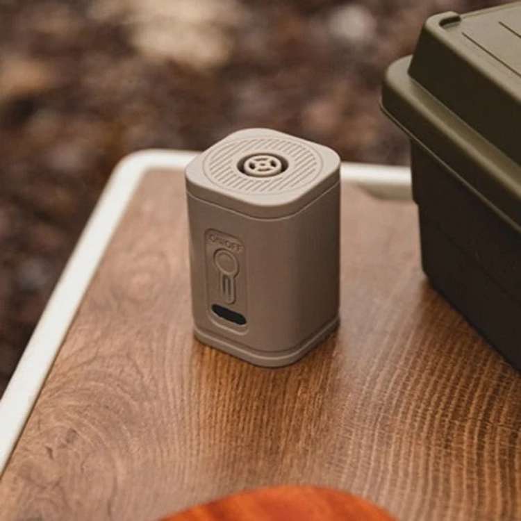 Orion – Pompe à Air Mini Rechargeable avec LED Multifonction