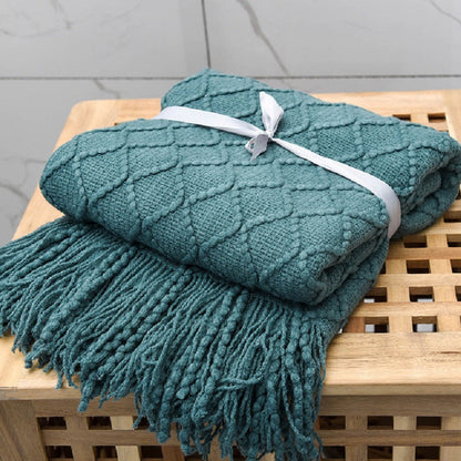 Velora – Soft and Elegant Handwoven Throw